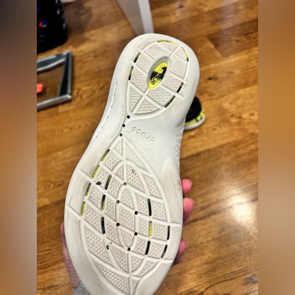 Croc Literide 360 Pacer Marbled Shoes Yellow Sneaker Men Size 7 Women Size 8.5 - Picture 5 of 6